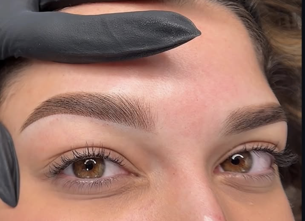 Ombre & Powder Brows
